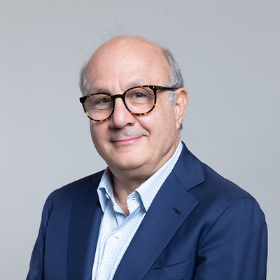 Portrait of David Siegel