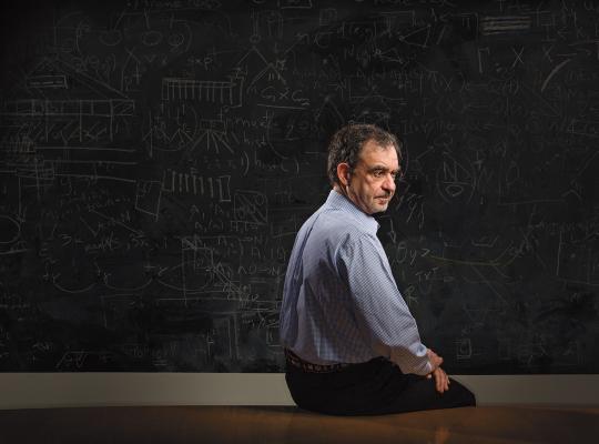 Tomaso Poggio Portrait (Credit: Jason Grow/MIT Spectrum)